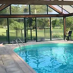 Chateau Vary Bed & Breakfast
