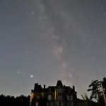 فندق مبيت وإفطار Chateau Vary 4*