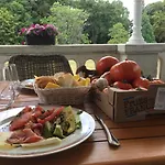 Bed & Breakfast Chateau Vary Jarzé