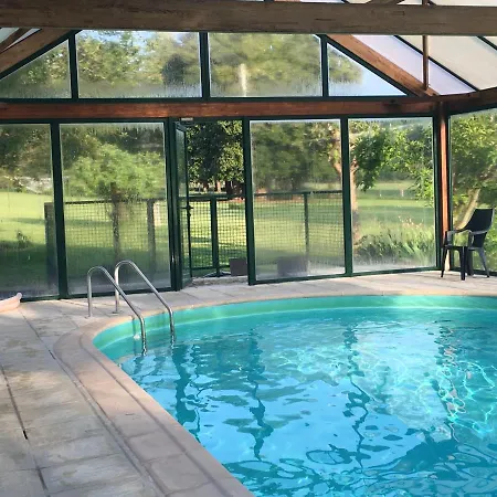 Chateau Vary Bed & Breakfast