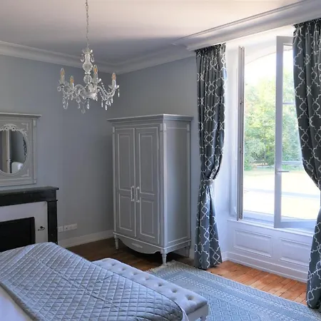 Chateau Vary Bed and Breakfast 4*