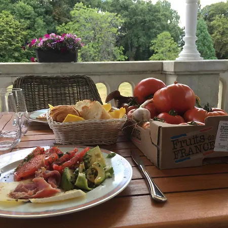 Bed & Breakfast Chateau Vary Jarzé