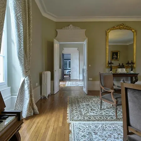 Bed and Breakfast Chateau Vary