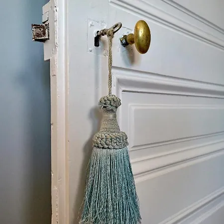 Chateau Vary Bed and Breakfast 4*