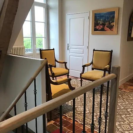 Chateau Vary Bed & Breakfast