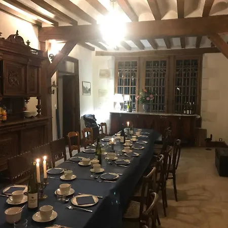 Chateau Vary Bed and Breakfast Jarzé