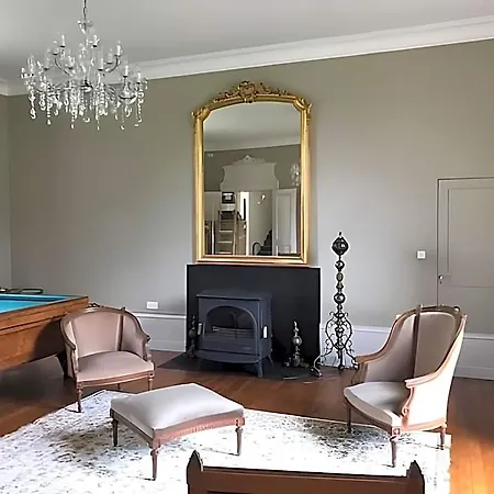 Oda ve Kahvaltı Chateau Vary 4*