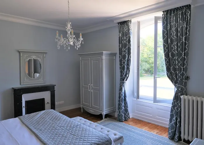 Chateau Vary Bed & Breakfast 4*