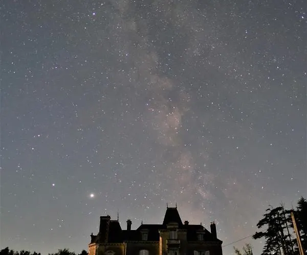 Bed & Breakfast Chateau Vary 4*