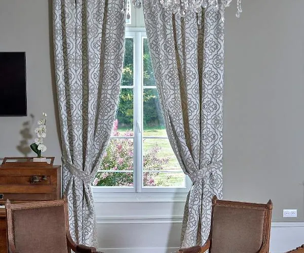 Chateau Vary Bed & Breakfast