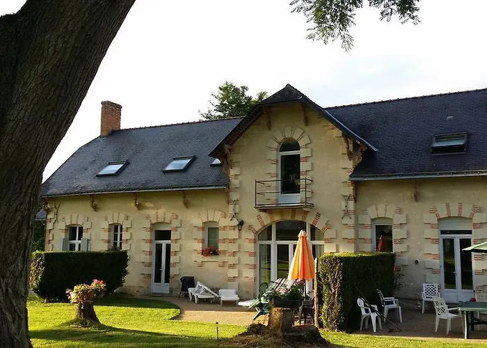 Bed & Breakfast Chateau Vary 4*