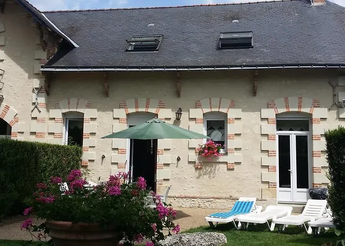 Chateau Vary Bed & Breakfast Jarzé