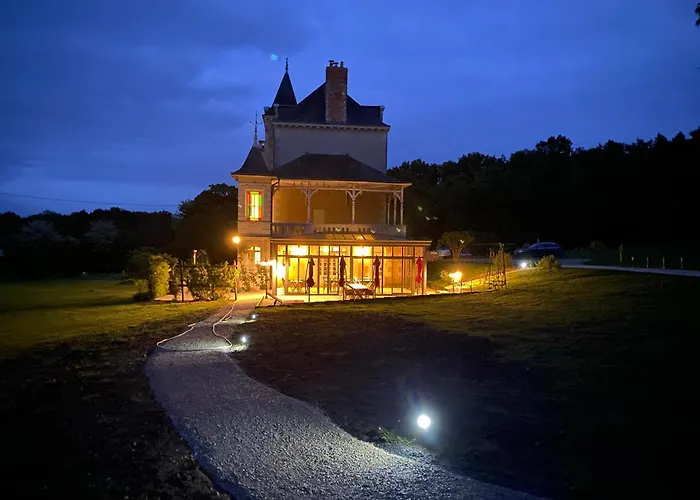 Chateau Vary 4* Jarzé