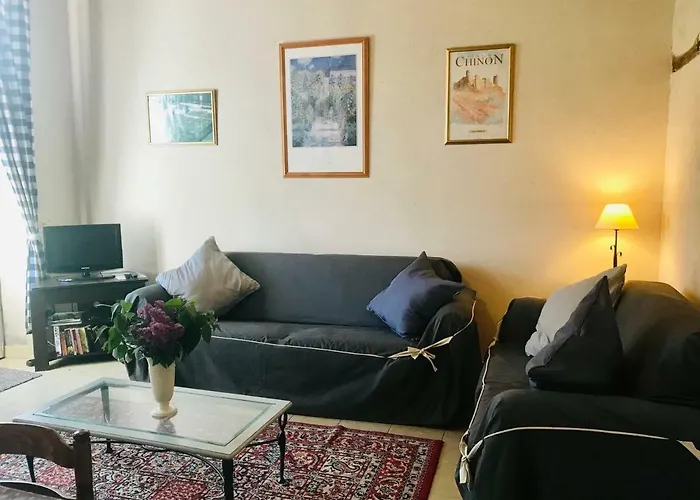 Chateau Vary Bed & Breakfast Jarzé