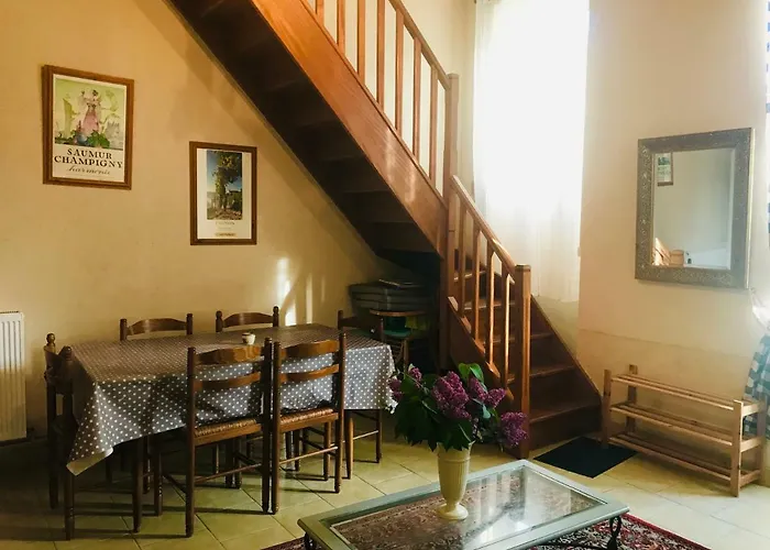 Bed & Breakfast Chateau Vary Jarzé